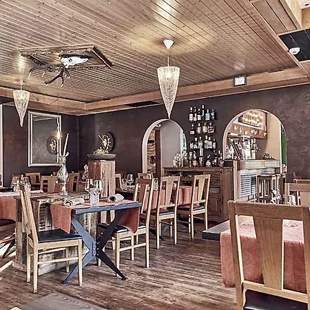 Marmotte Hotel 3*